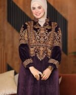⁦عبايه قطيفه هايدي مستورد لوكس⁩ - الصورة ⁦2⁩